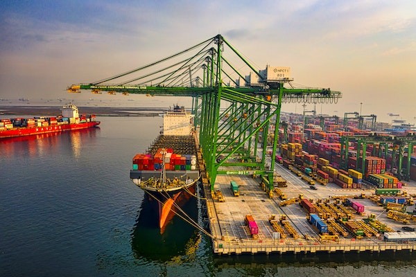 Pertumbuhan Industri Logistik Pihak Ketiga